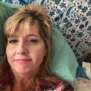 Meet your Posher, Sharon